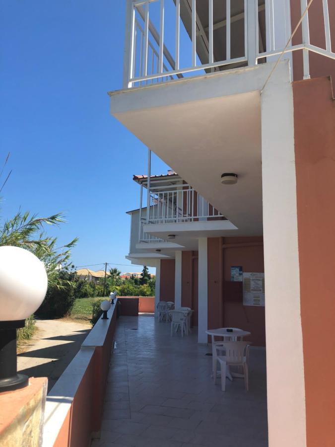 Panagiotis Studios Laganas Luaran gambar