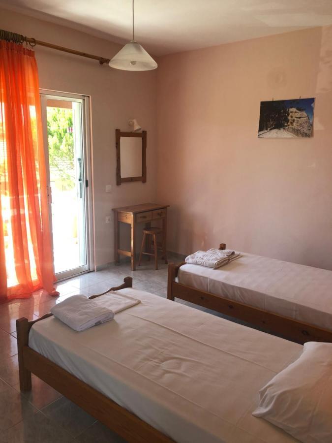 Panagiotis Studios Laganas Luaran gambar