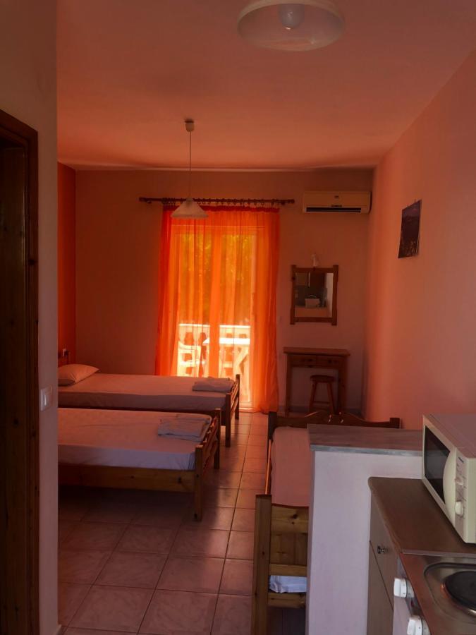 Panagiotis Studios Laganas Luaran gambar