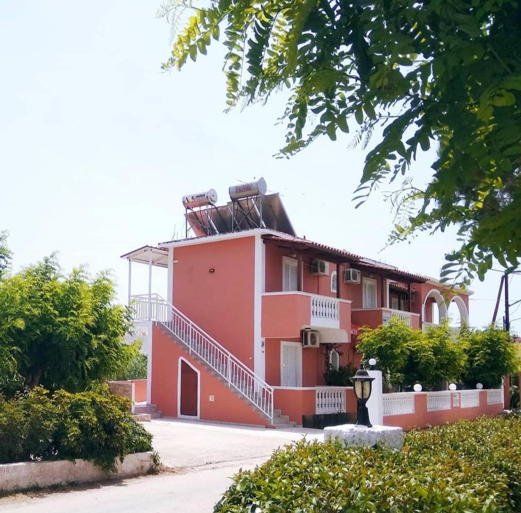 Panagiotis Studios Laganas Luaran gambar